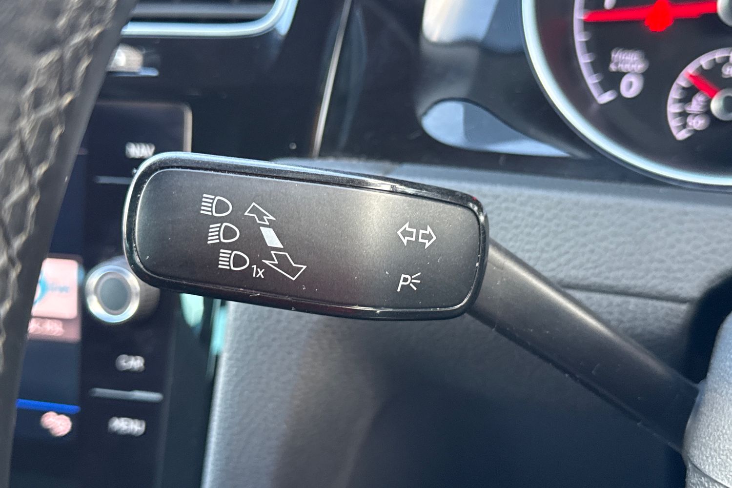 Used Volkswagen Golf 2017 for sale - 76896139: Photo 39