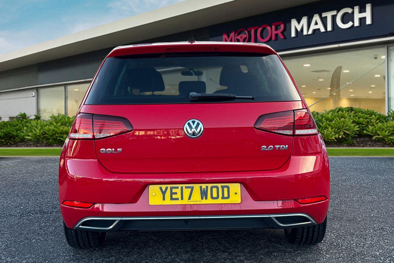 Used Volkswagen Golf 2017 for sale - 76896139: Photo 4