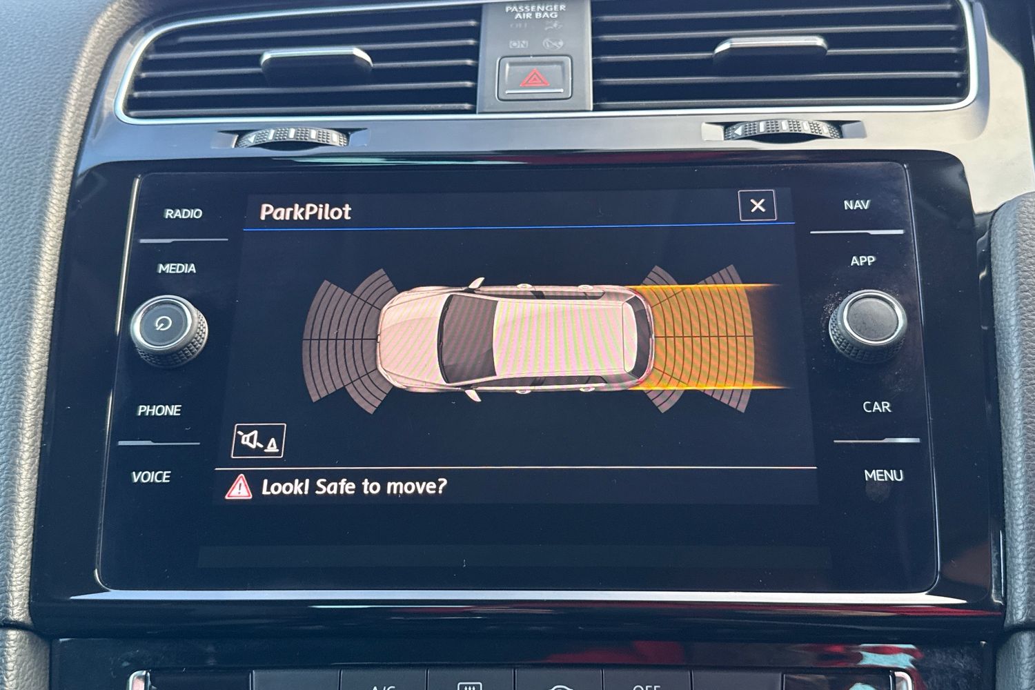 Used Volkswagen Golf 2017 for sale - 76896139: Photo 43