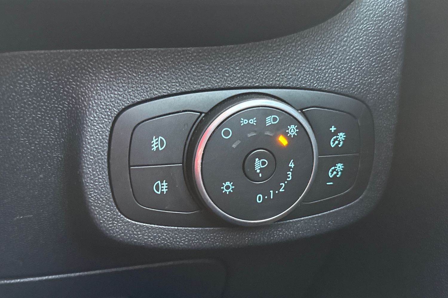 Used Ford Fiesta 2020 for sale - 76805261: Photo 40