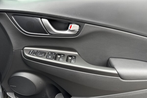 Used Hyundai KONA 2022 for sale - 76224736: Photo 21