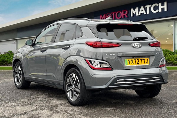 Used Hyundai KONA 2022 for sale - 76224736: Photo 2