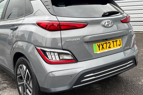 Used Hyundai KONA 2022 for sale - 76224736: Photo 8