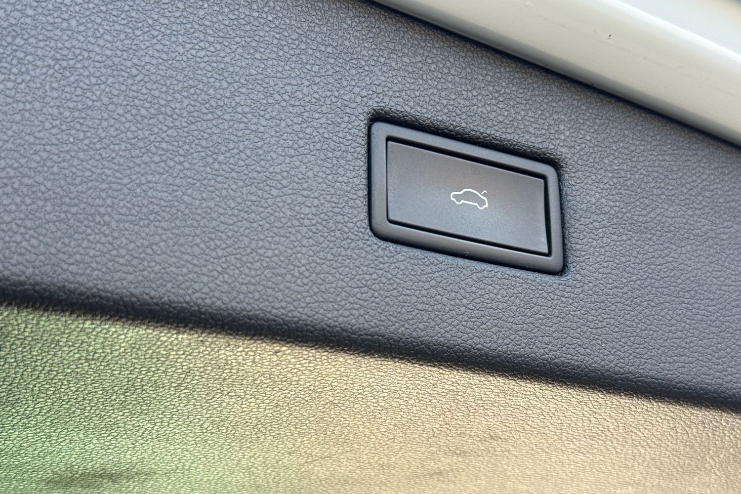 Used Volkswagen Tiguan 2021 for sale - 76481027: Photo 31