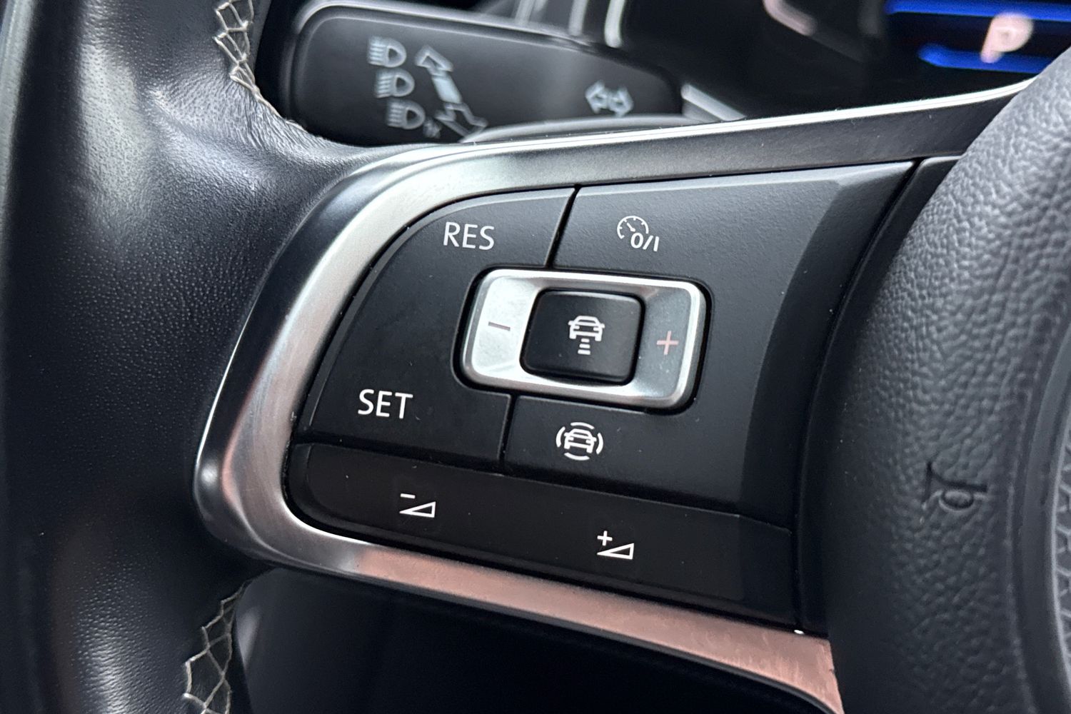 Used Volkswagen T-Roc 2019 for sale - 77553359: Photo 43