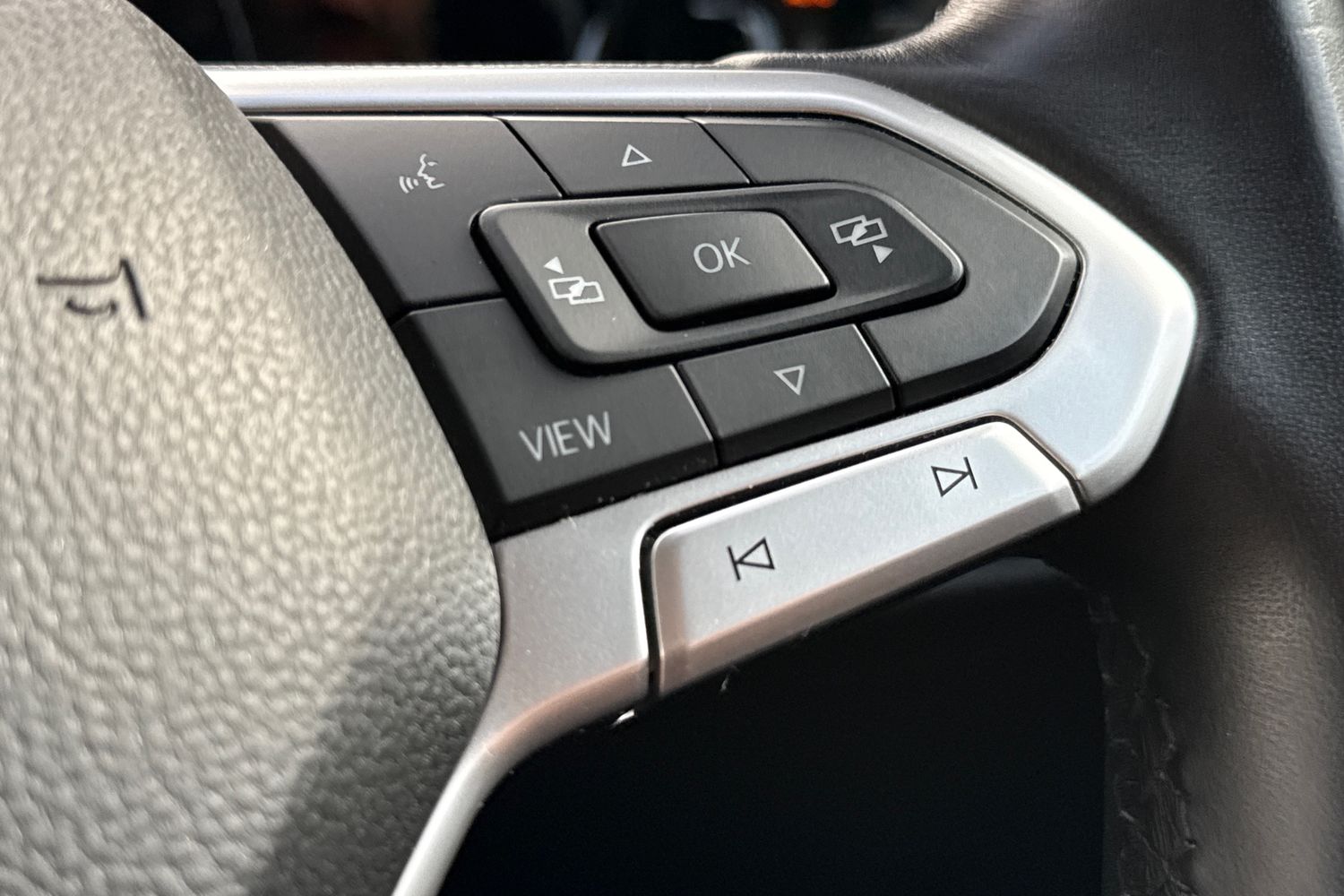 Used Volkswagen Golf 2020 for sale - 77570981: Photo 38