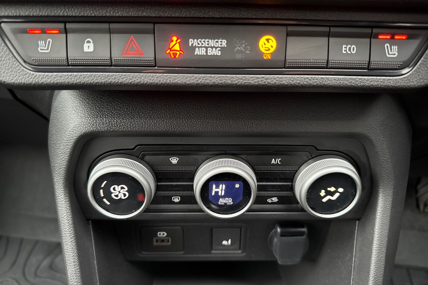 Used Dacia Jogger 2023 for sale - 77473152: Photo 44