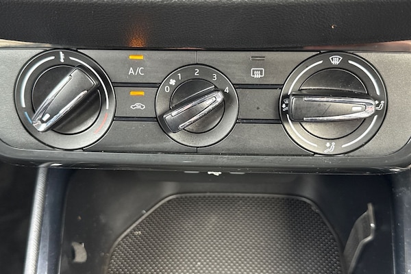 Used Skoda Fabia 2022 for sale - 75510982: Photo 19