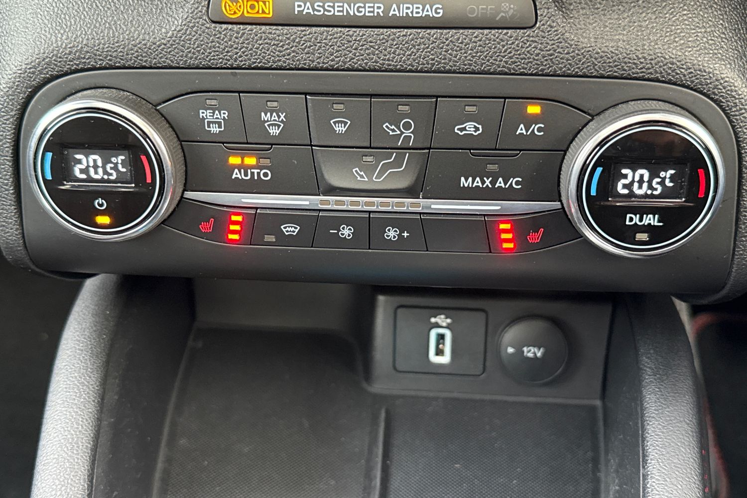 Used Ford Focus 2019 for sale - 76502990: Photo 22