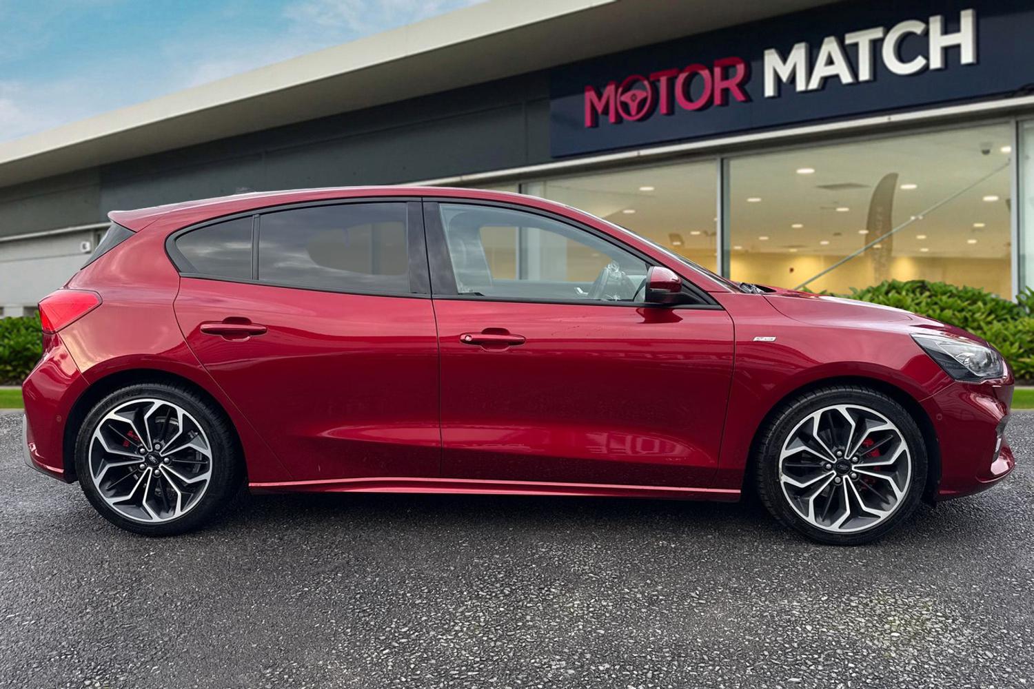 Used Ford Focus 2019 for sale - 76502990: Photo 3