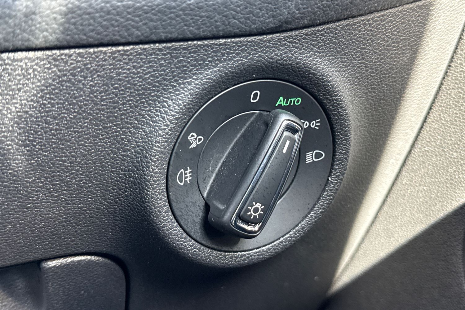 Used Skoda Karoq 2023 for sale - 78224342: Photo 33