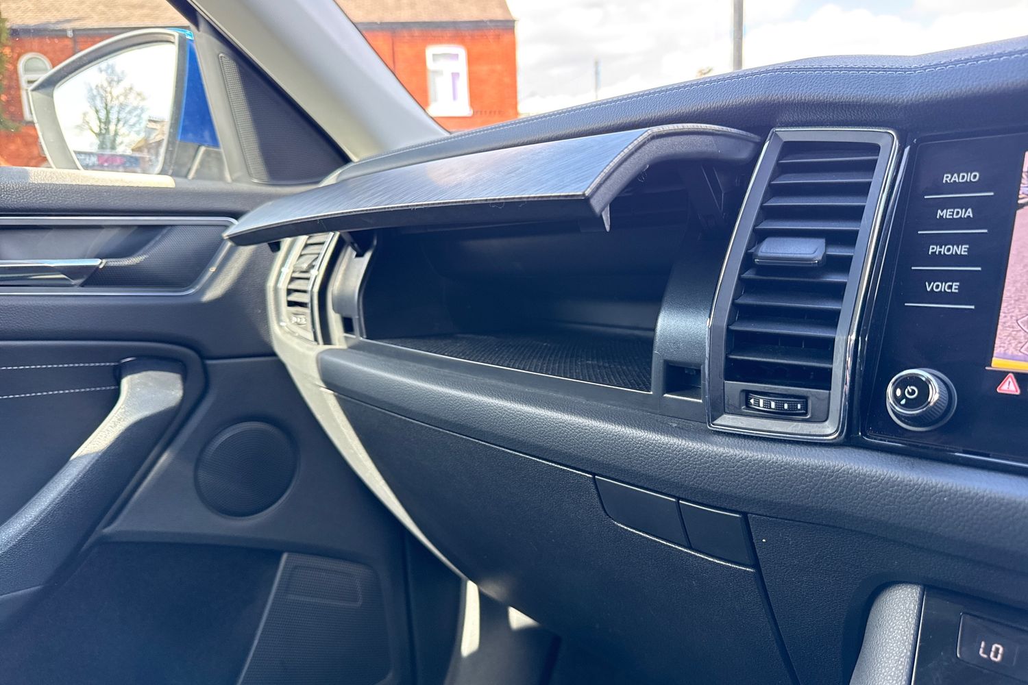 Used Skoda Karoq 2023 for sale - 78224342: Photo 43