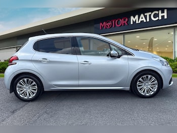Used Peugeot 208 2018 for sale - 78927270: Photo