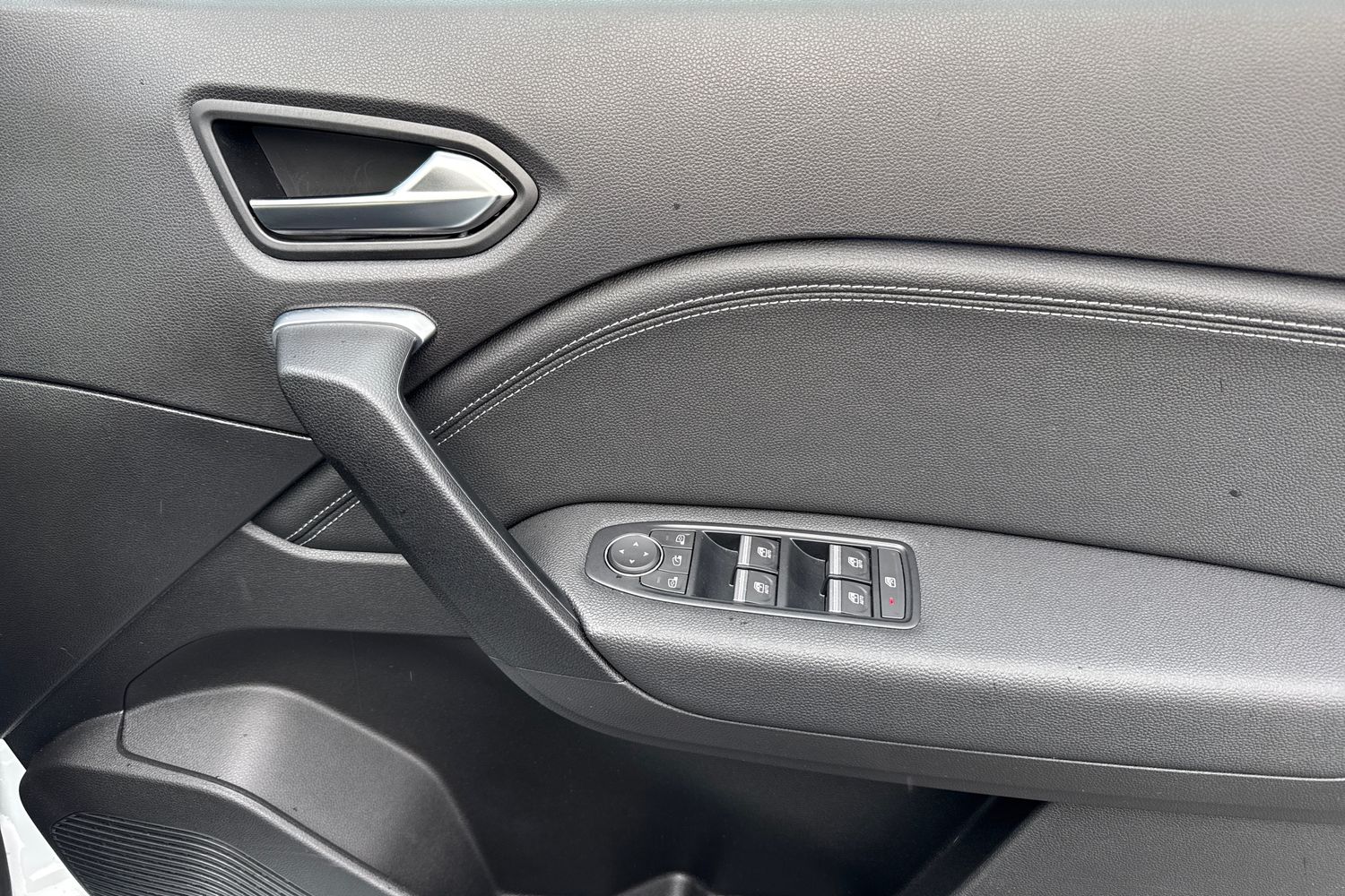 Used Renault Captur 2023 for sale - 76346483: Photo 20