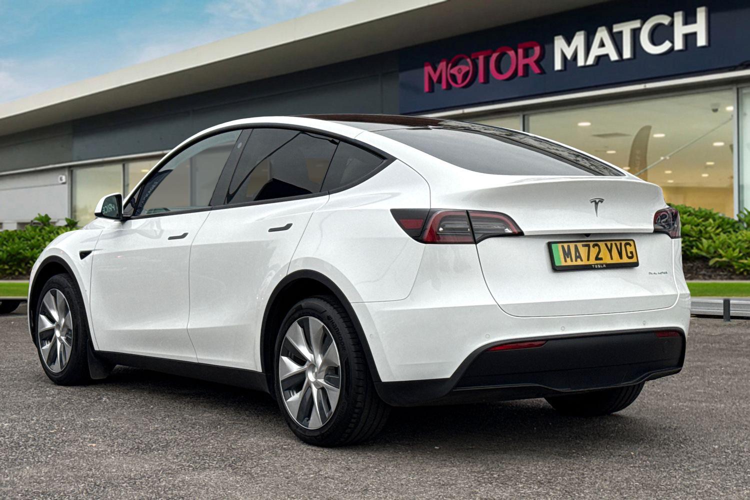 Used Tesla Model Y 2022 for sale - 76535291: Photo 2