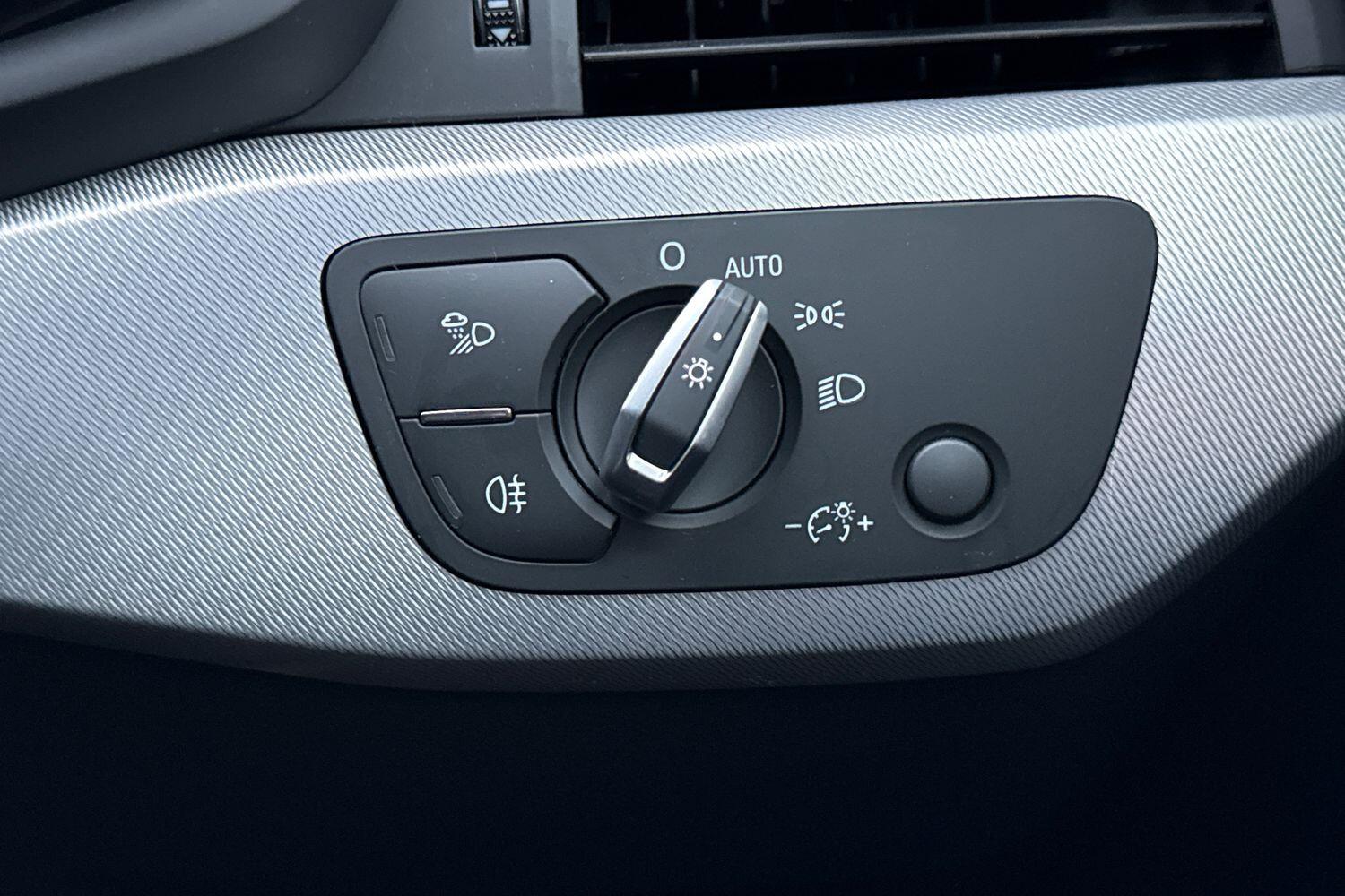 Used Audi A4 2021 for sale - 77287093: Photo 36