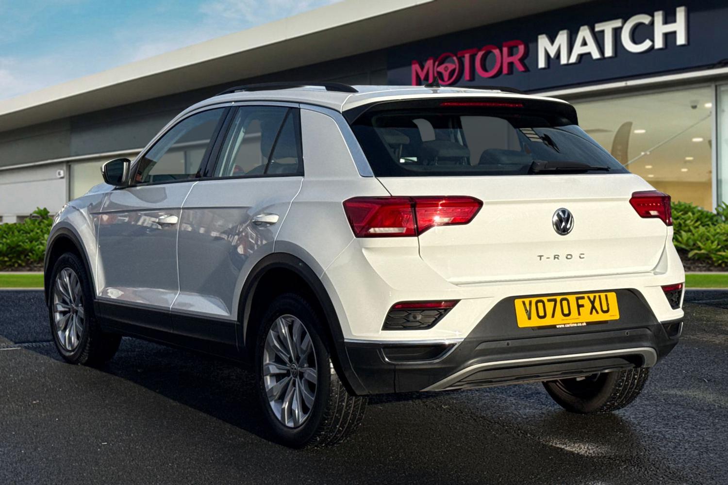 Used Volkswagen T-Roc 2020 for sale - 76711754: Photo 2