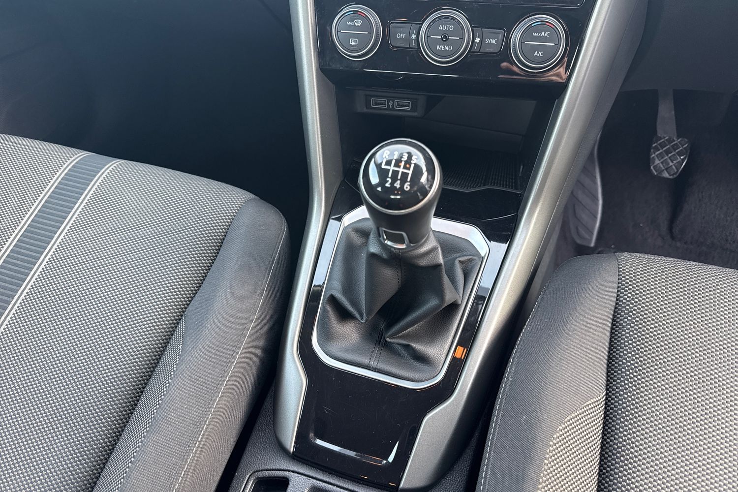 Used Volkswagen T-Roc 2020 for sale - 76711754: Photo 23