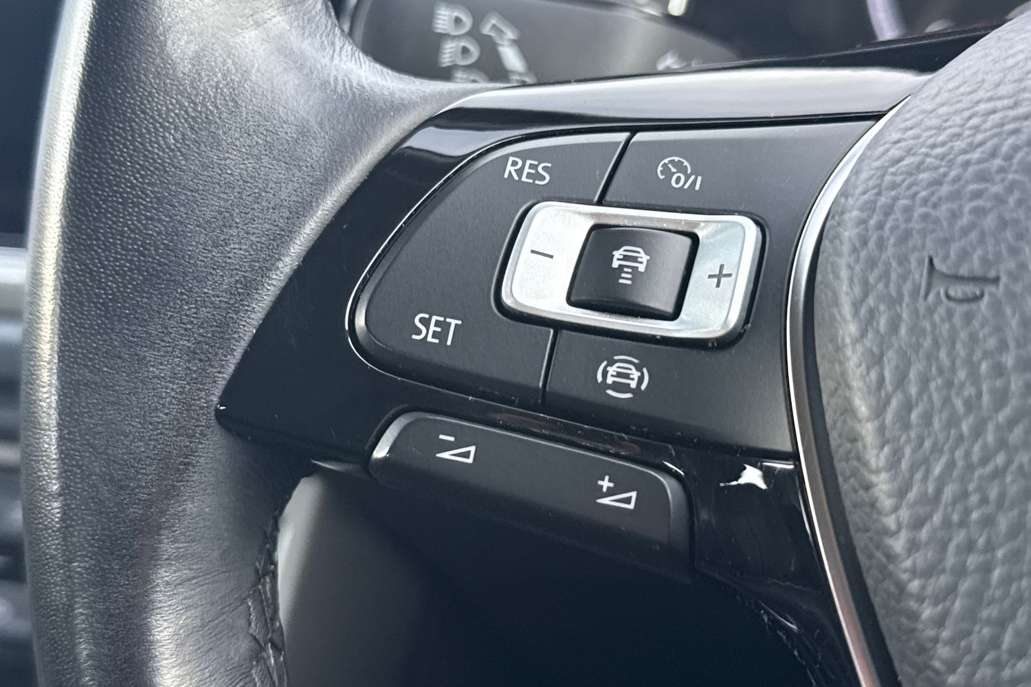 Used Volkswagen T-Roc 2020 for sale - 76711754: Photo 36