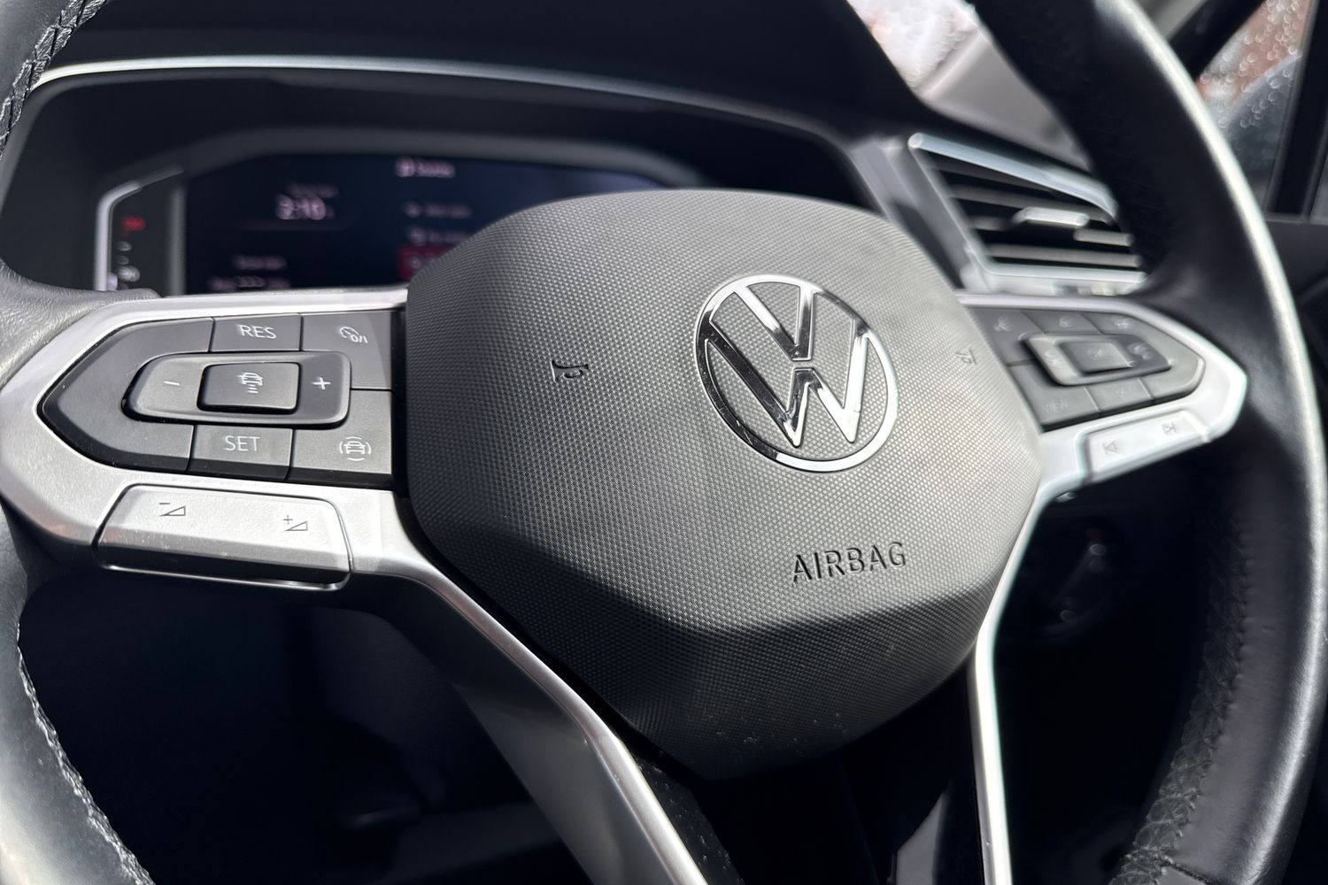 Used Volkswagen Tiguan 2020 for sale - 78024878: Photo 45