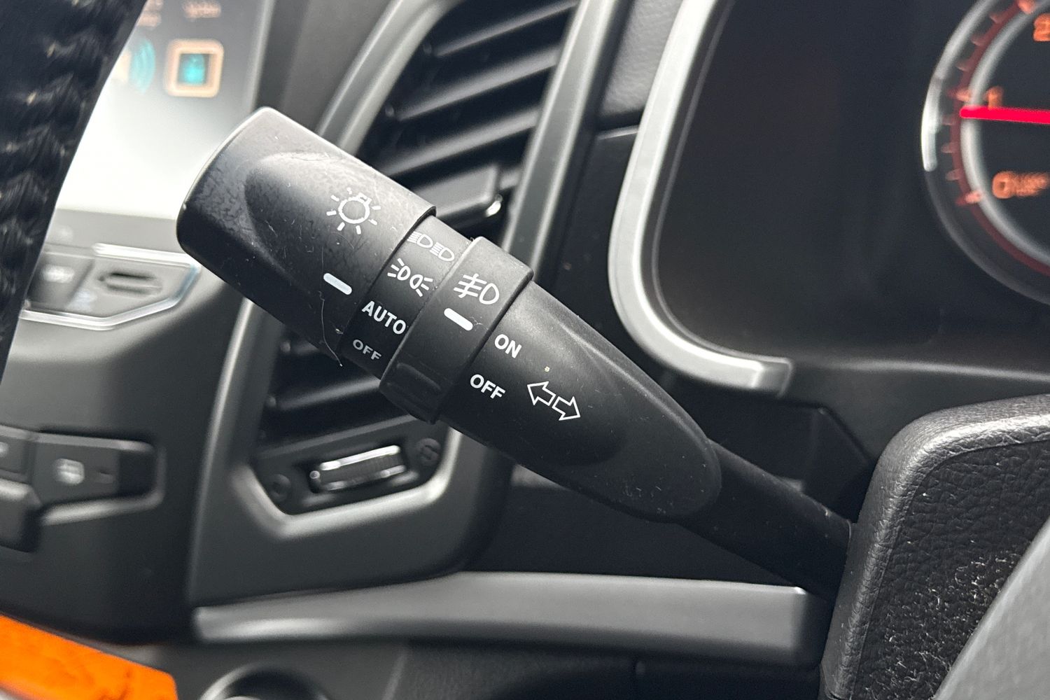 Used Ssangyong Korando 2018 for sale - 77686872: Photo 31