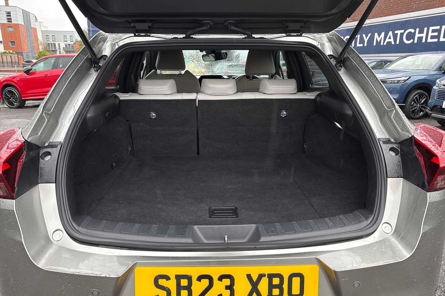 Used Lexus UX 2023 for sale - 76909467: Photo 7