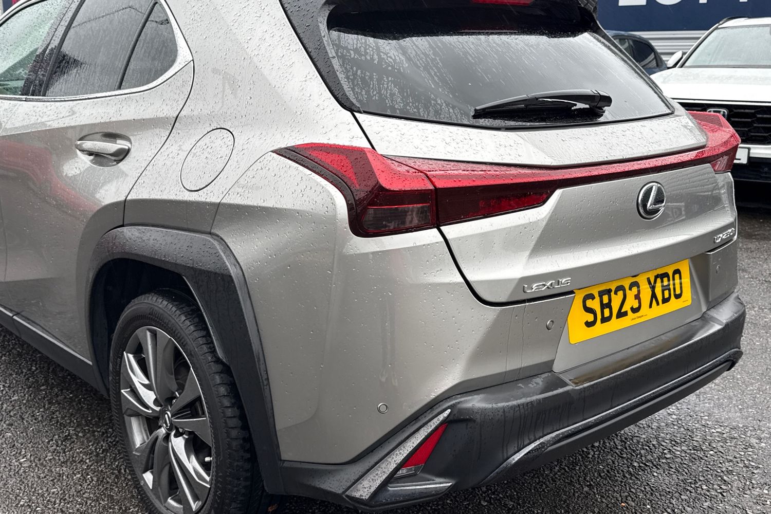 Used Lexus UX 2023 for sale - 76909467: Photo 8