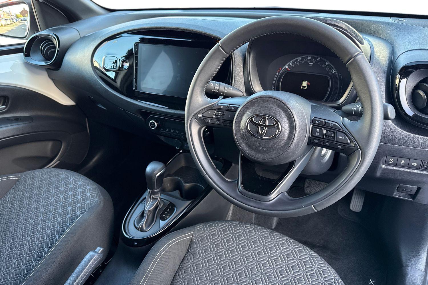 Used Toyota Aygo X 2025 for sale - 76610909: Photo 14