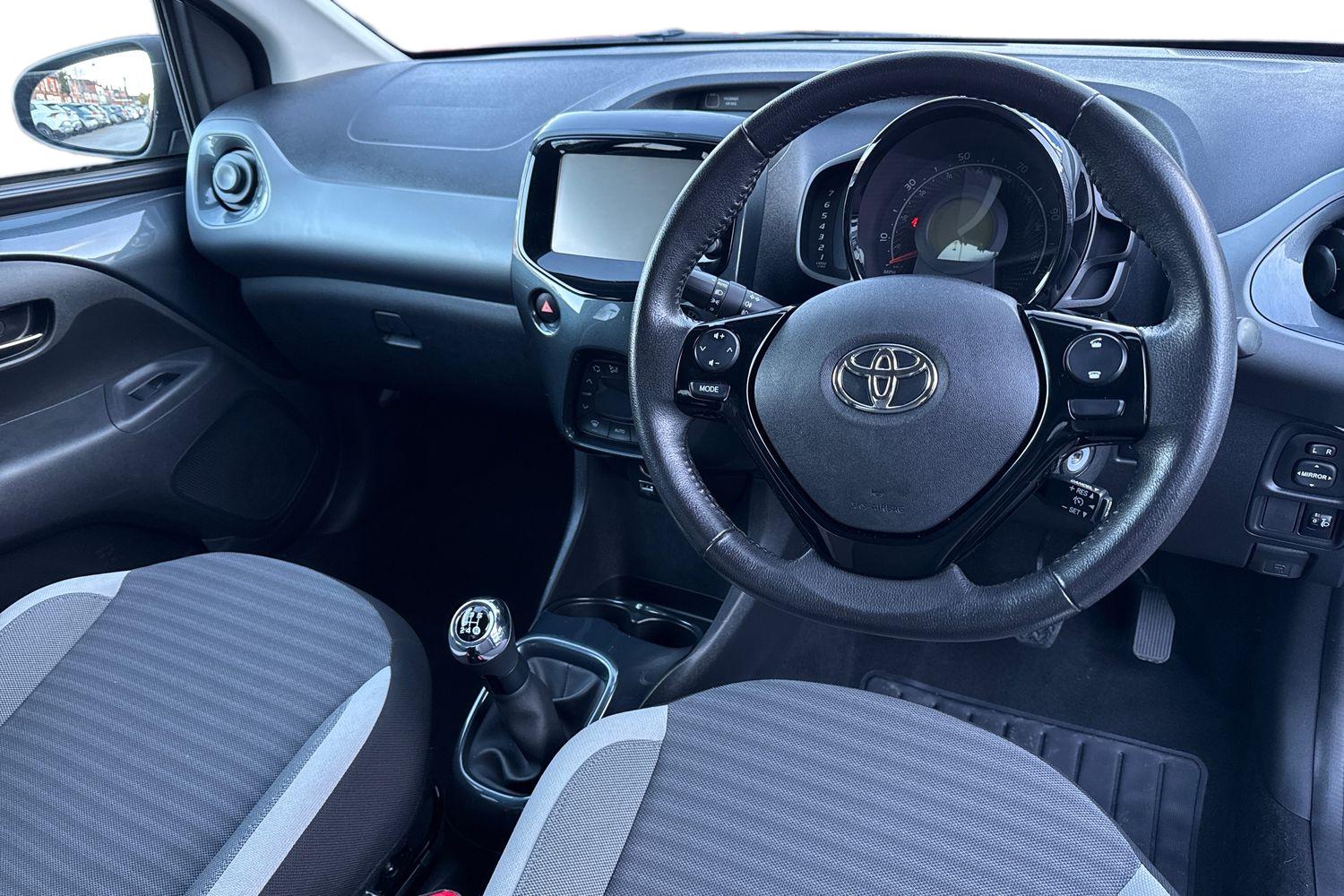 Used Toyota AYGO 2019 for sale - 77006881: Photo 14