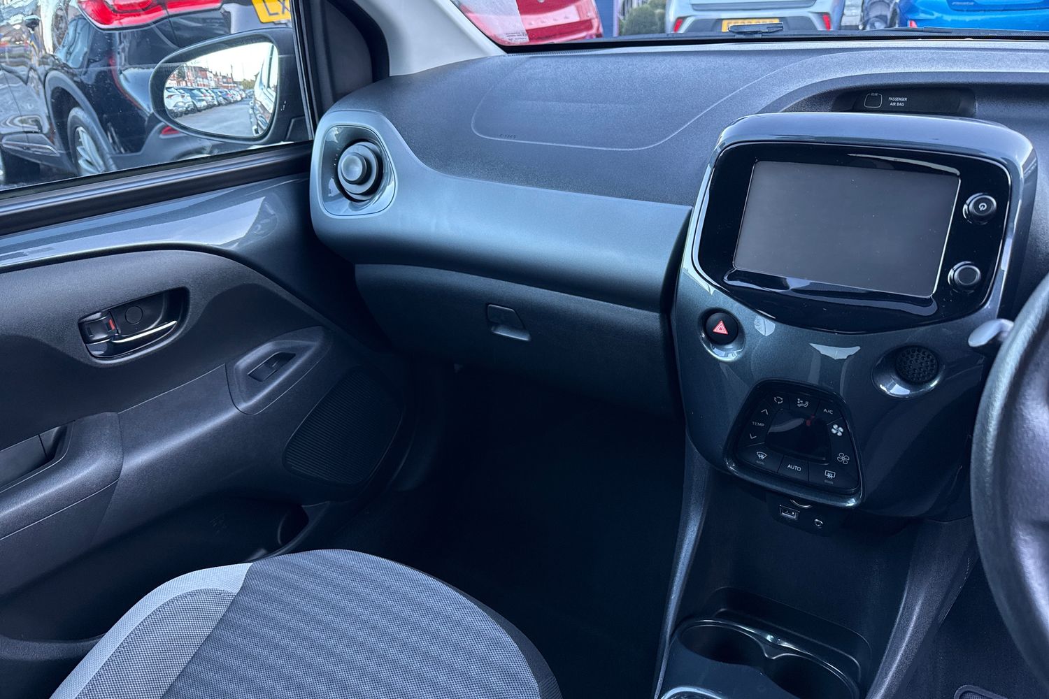 Used Toyota AYGO 2019 for sale - 77006881: Photo 20