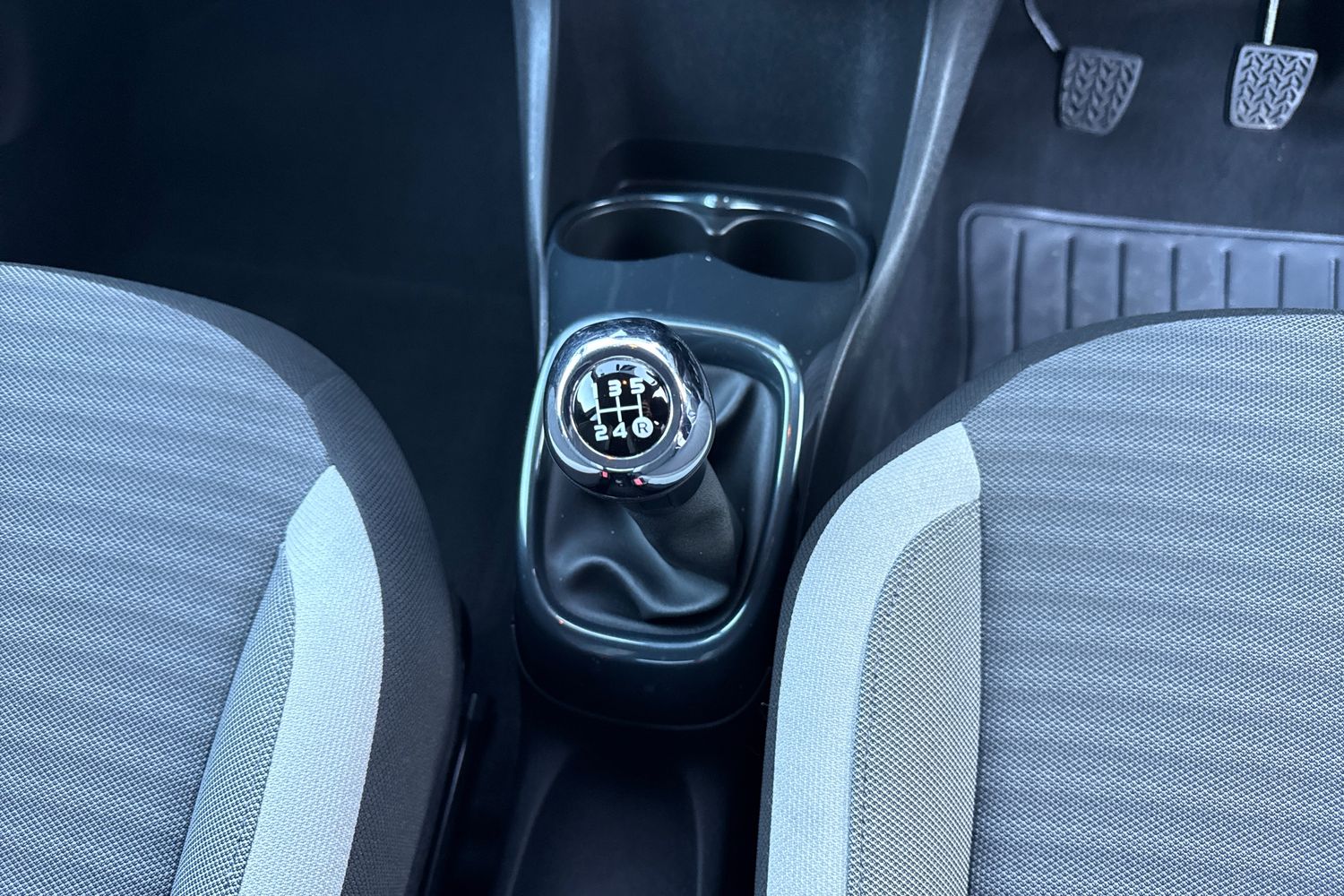 Used Toyota AYGO 2019 for sale - 77006881: Photo 23