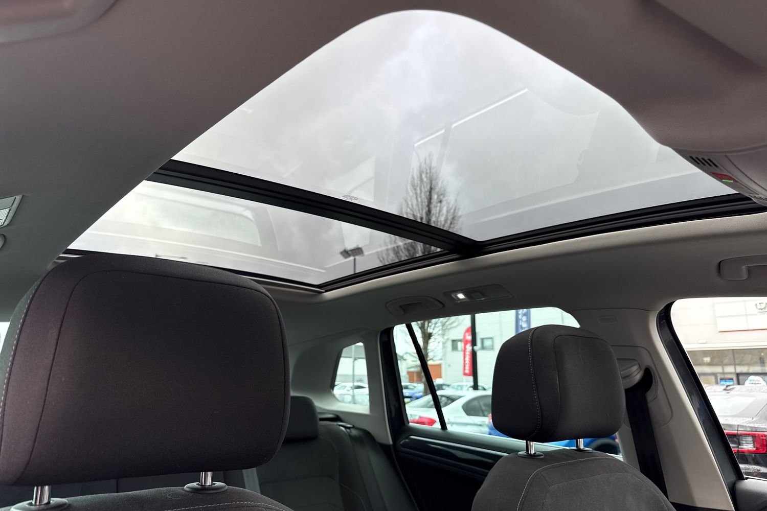 Used Volkswagen Tiguan 2022 for sale - 77779754: Photo 38