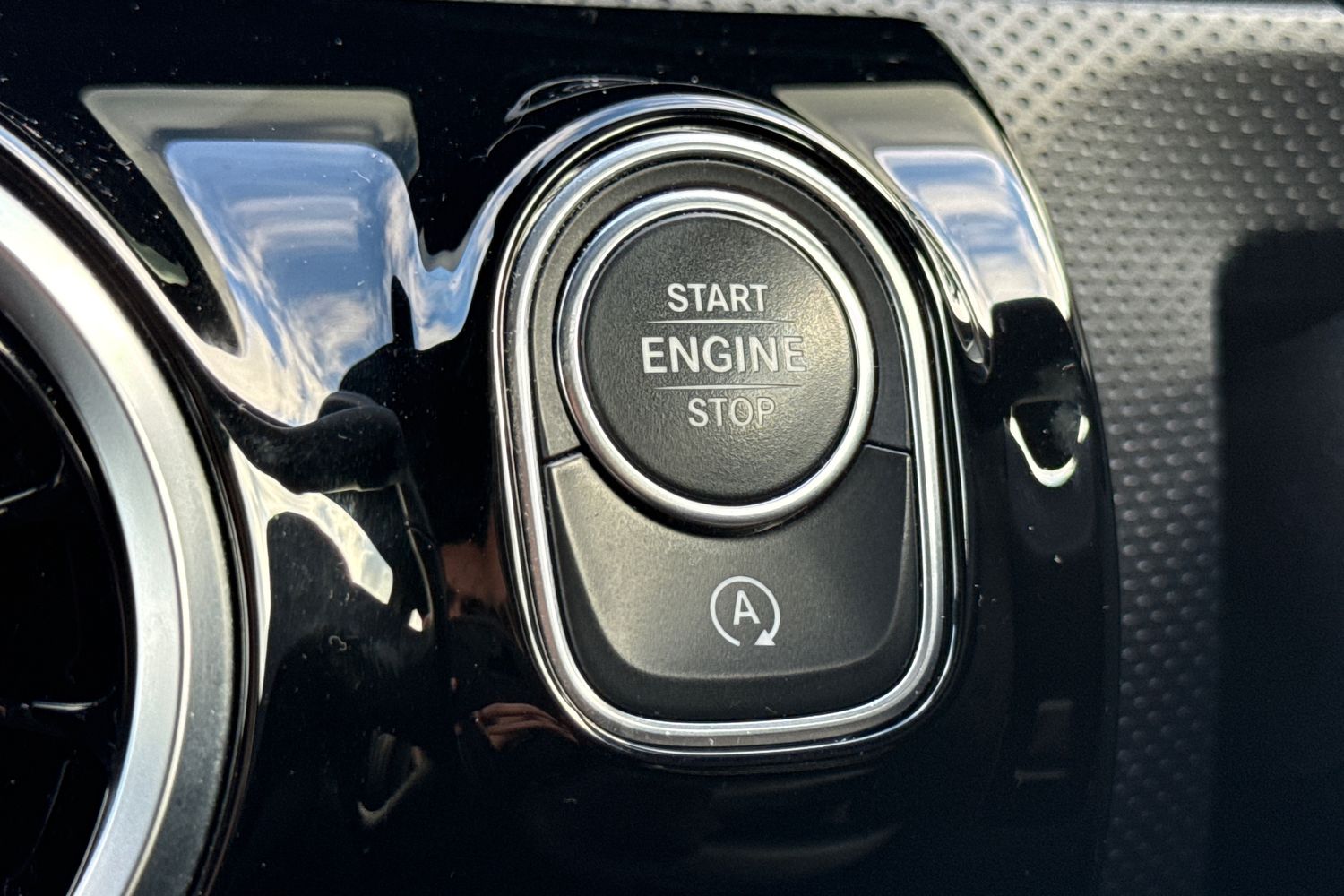 Used Mercedes-Benz A-Class 2020 for sale - 77565810: Photo 40