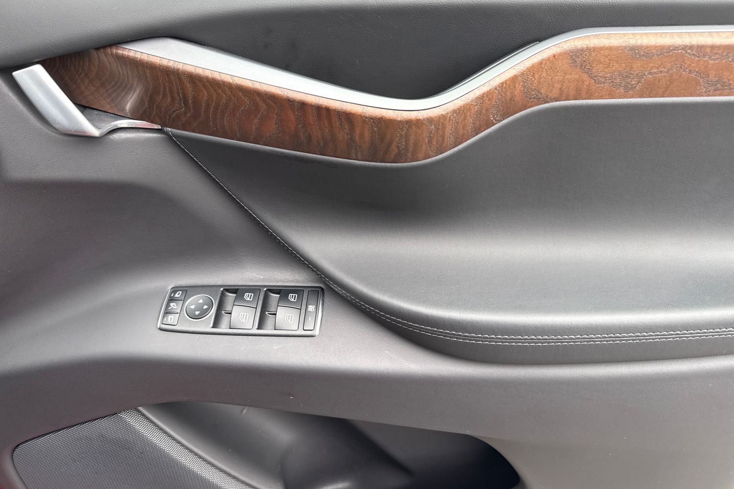 Used Tesla Model X 2019 for sale - 77904531: Photo 21