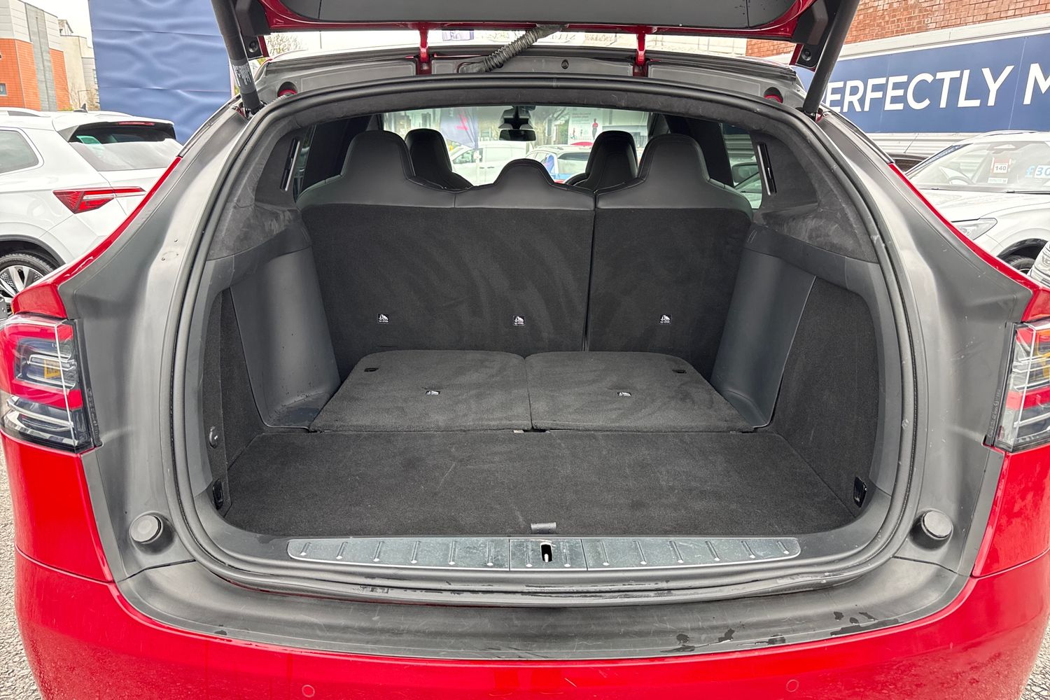 Used Tesla Model X 2019 for sale - 77904531: Photo 7