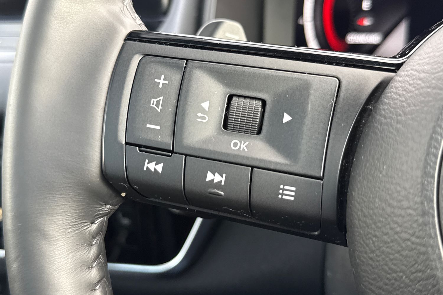 Used Nissan Qashqai 2022 for sale - 76502910: Photo 41