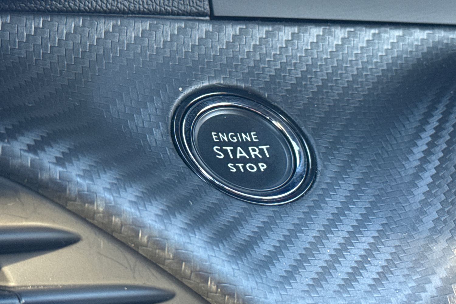 Used Peugeot 2008 2024 for sale - 76805303: Photo 45