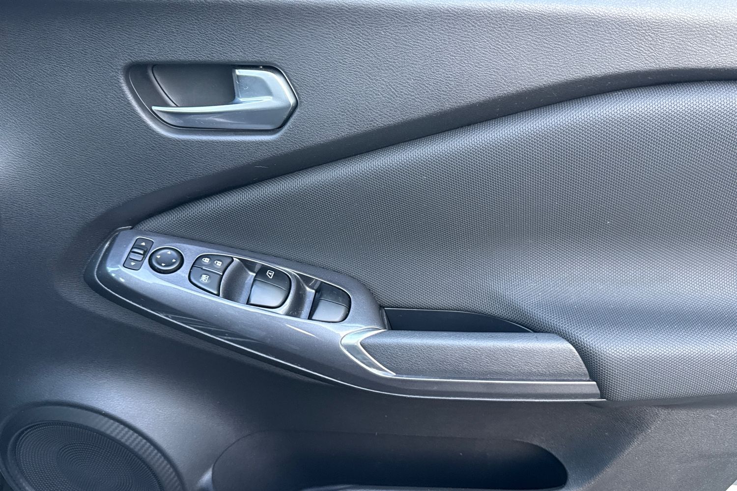 Used Nissan Juke 2023 for sale - 76576250: Photo 21