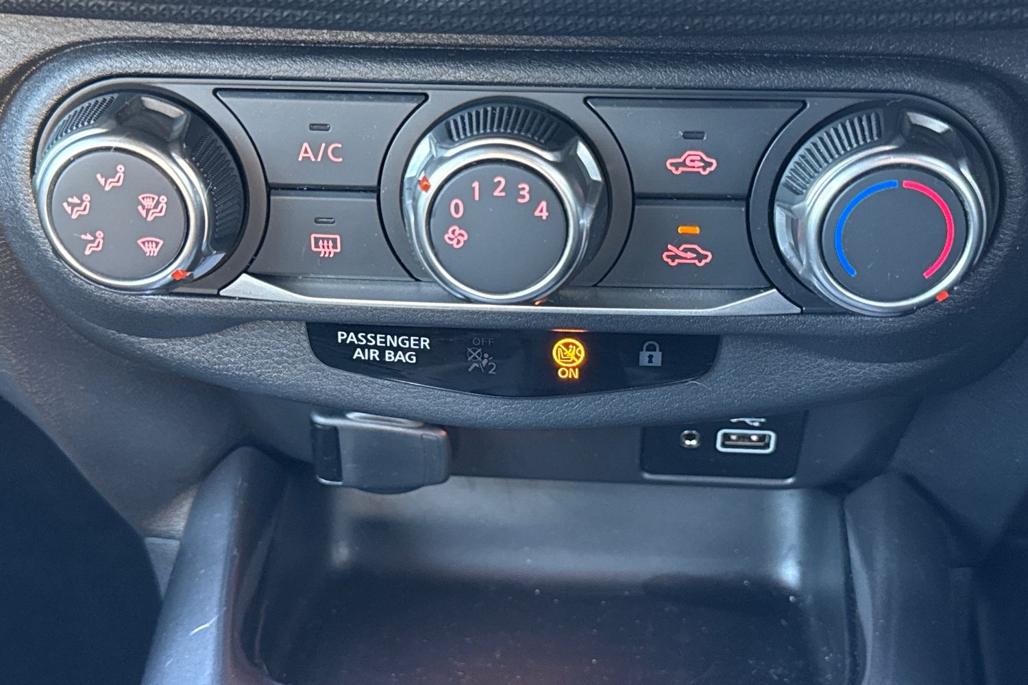 Used Nissan Juke 2023 for sale - 76576250: Photo 22