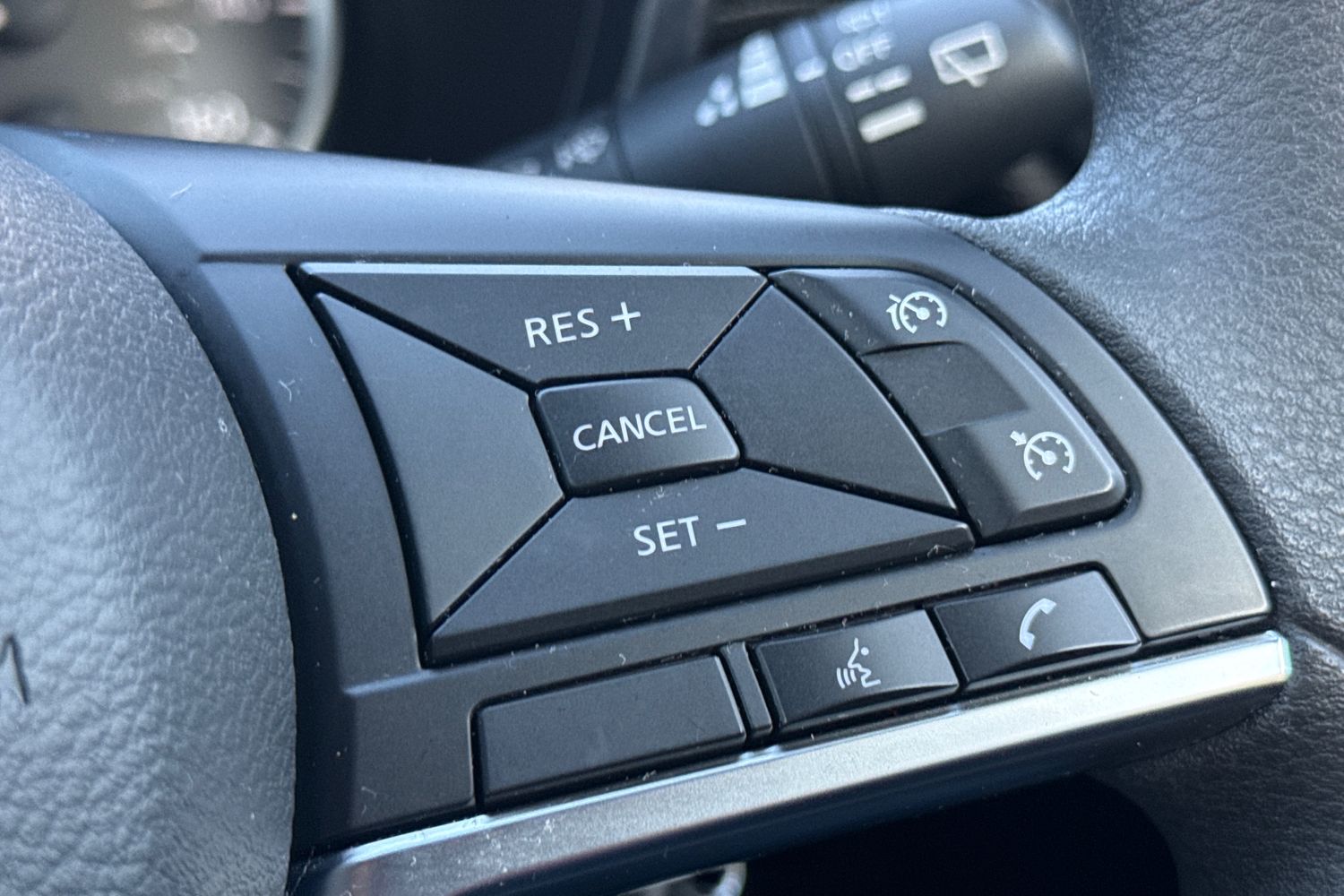 Used Nissan Juke 2023 for sale - 76576250: Photo 35