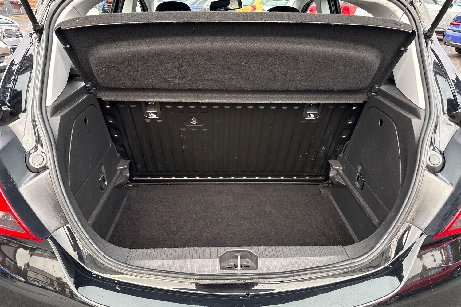 Used Vauxhall Corsa 2018 for sale - 76353150: Photo 7