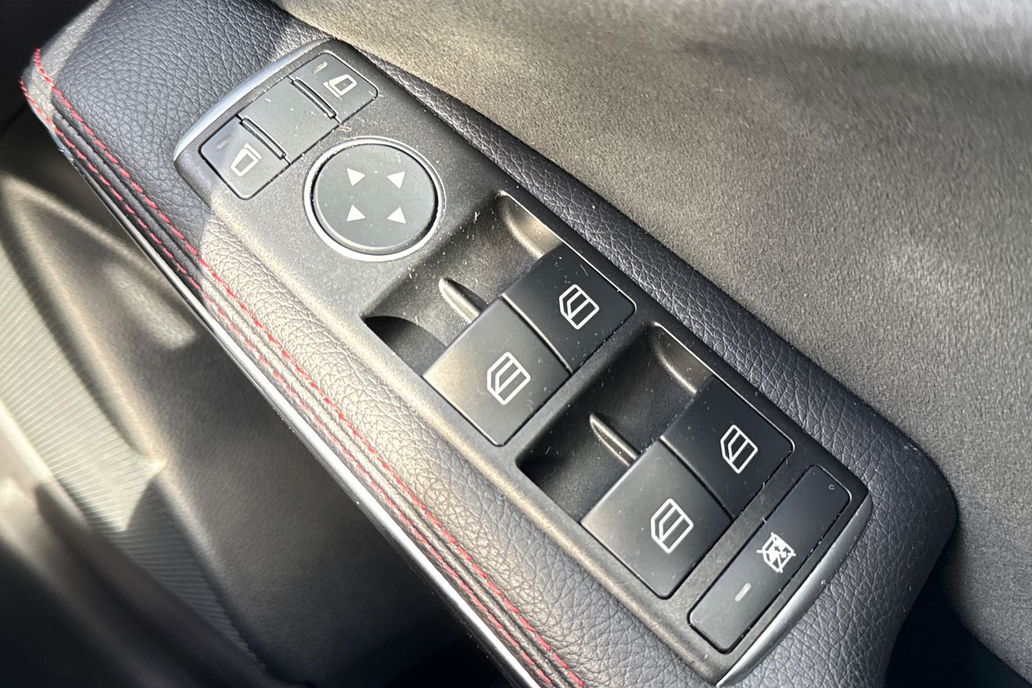 Used Mercedes-Benz A-Class 2017 for sale - 76385443: Photo 36