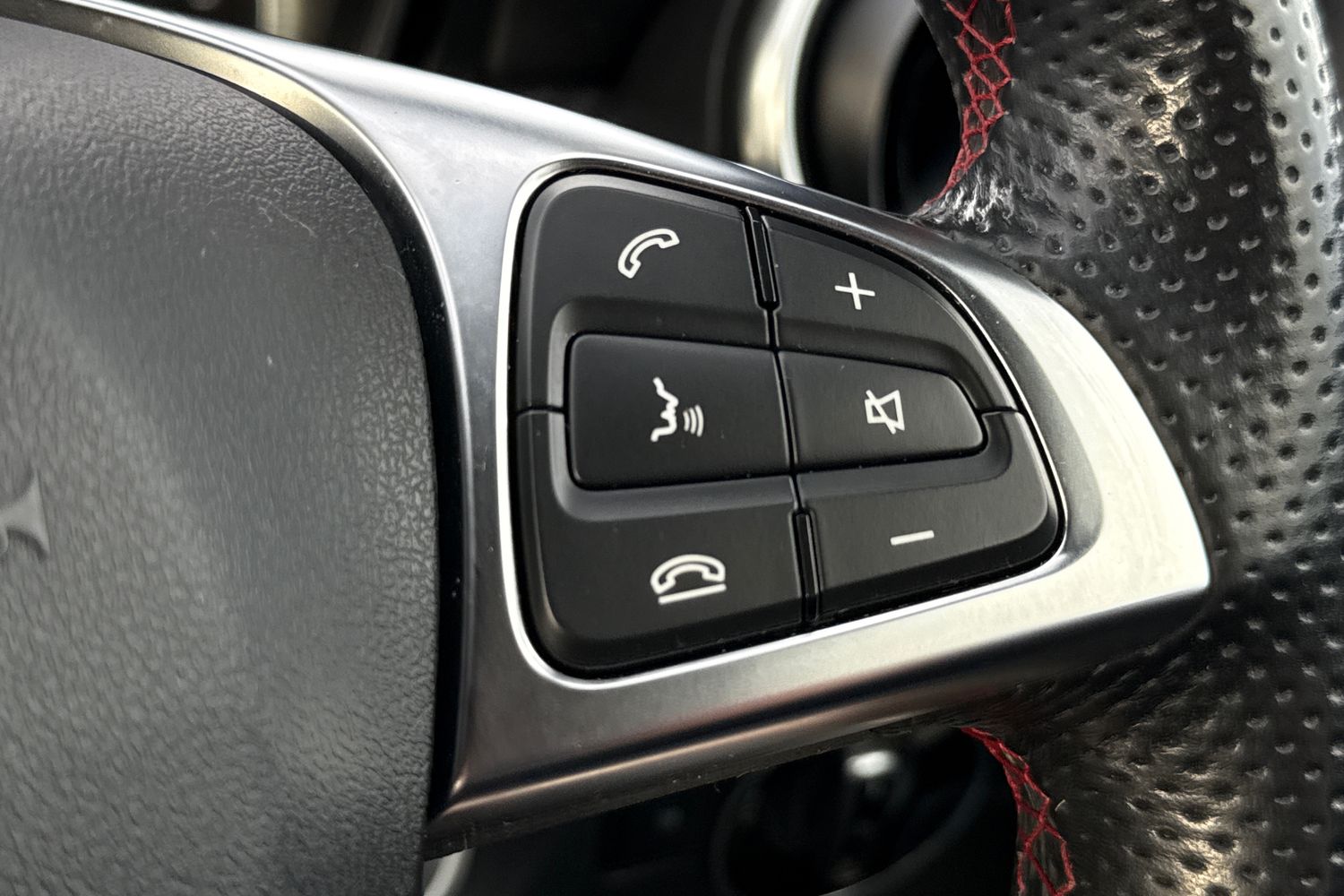 Used Mercedes-Benz A-Class 2017 for sale - 76385443: Photo 37