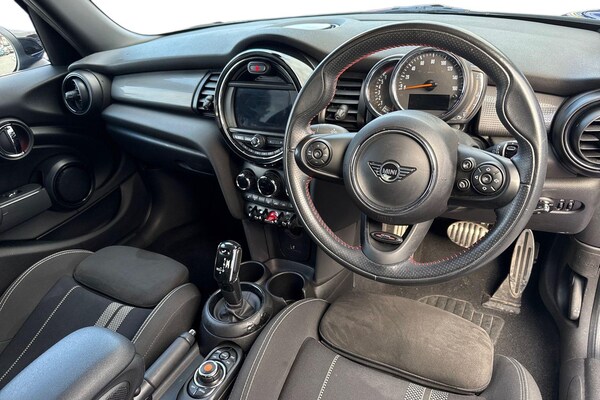 Used MINI Hatch 2020 for sale - 76288339: Photo 18