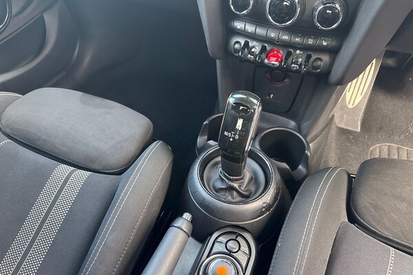 Used MINI Hatch 2020 for sale - 76288339: Photo 23