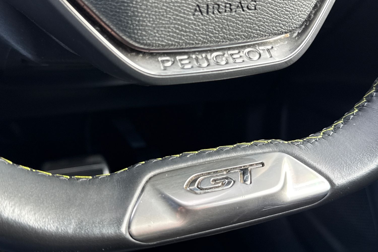 Used Peugeot 2008 2022 for sale - 76636922: Photo 42