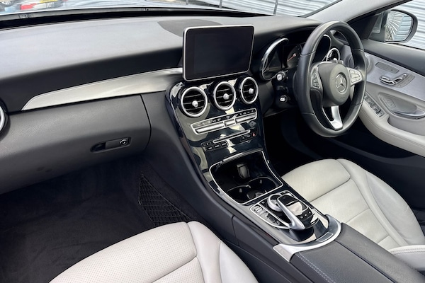 Used Mercedes-Benz C Class 2018 for sale - 76286666: Photo 15