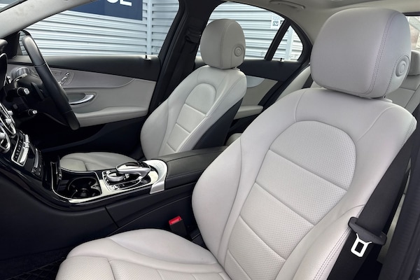 Used Mercedes-Benz C Class 2018 for sale - 76286666: Photo 16