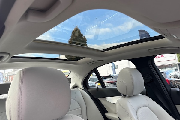 Used Mercedes-Benz C Class 2018 for sale - 76286666: Photo 30