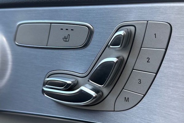 Used Mercedes-Benz C Class 2018 for sale - 76286666: Photo 39